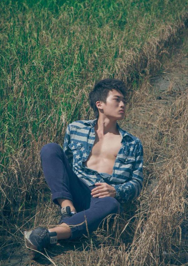 PHOTO-SET-Whoseman-1-吳敵警長來囉~~~我的靴子裡有蛇